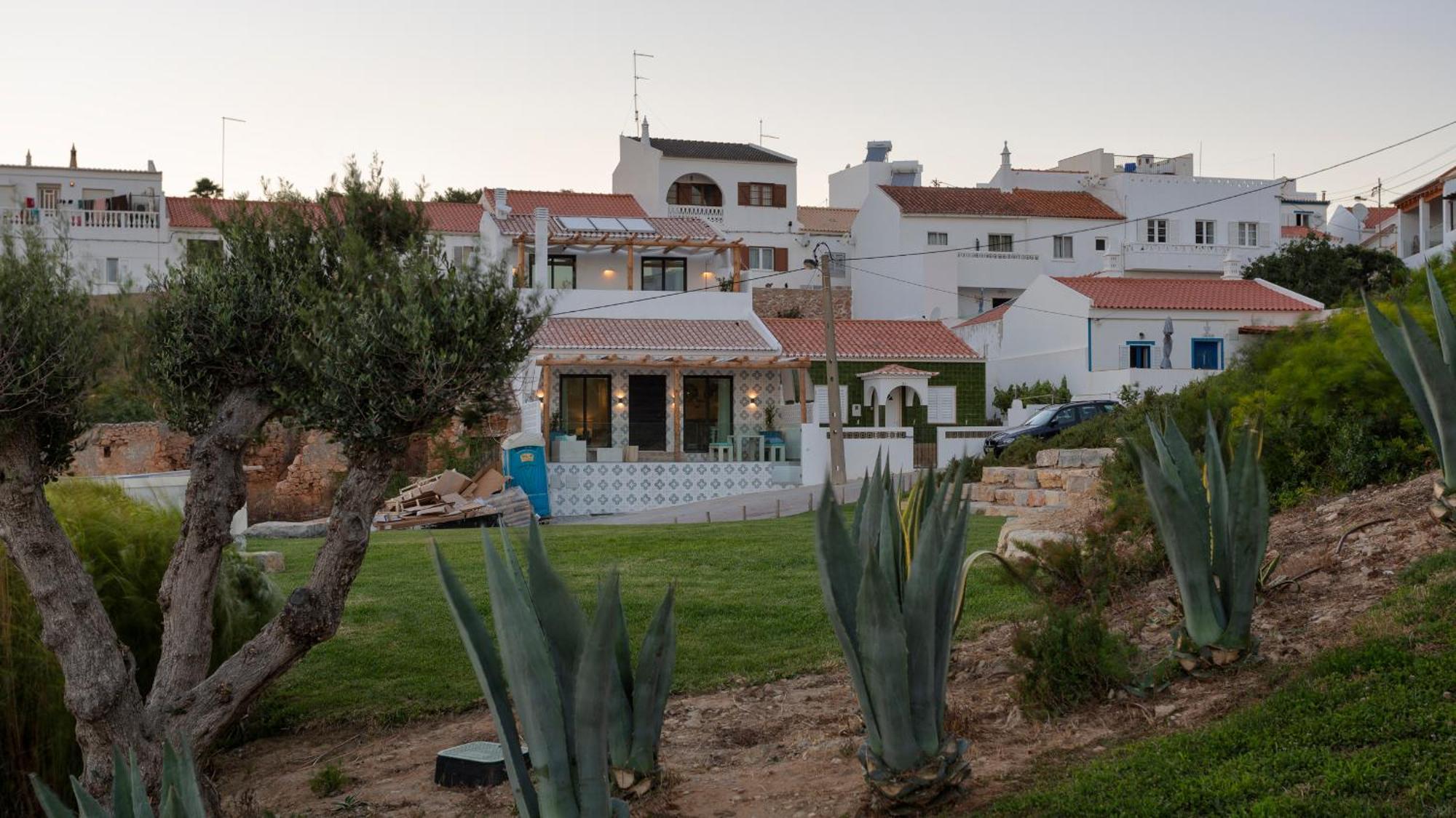 Casas Da Praia By Sevencollection Salema Exterior photo